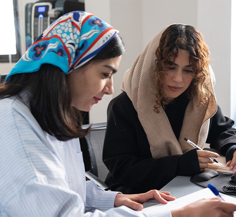 مزایای همکاری با شرکت اچ دی ام