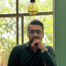 رزومه‌ی محمدحسین خان&zwnj;محمدی