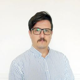 رزومه‌ی حامد اکبری